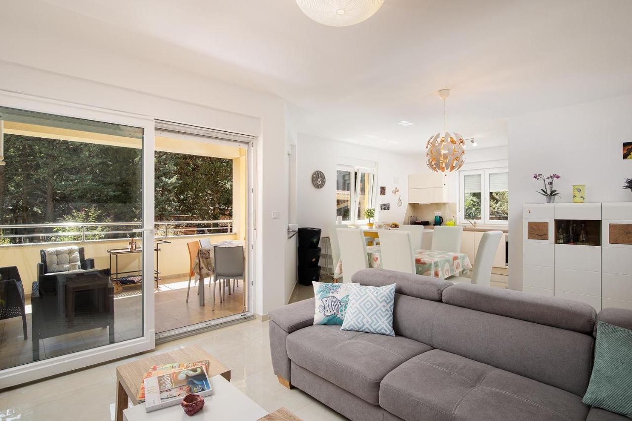 Apartment J&E เมดูลิน ภายนอก รูปภาพ