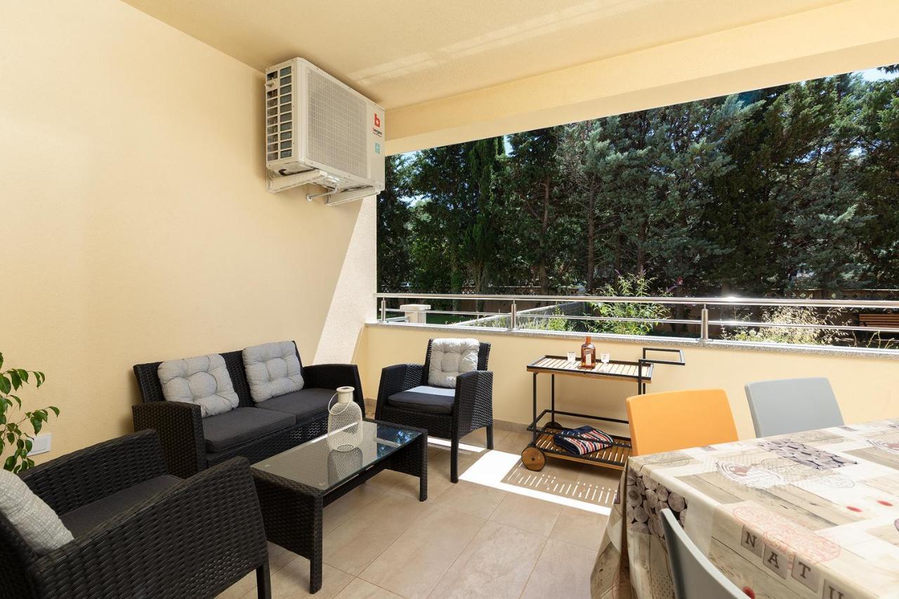 Apartment J&E เมดูลิน ภายนอก รูปภาพ