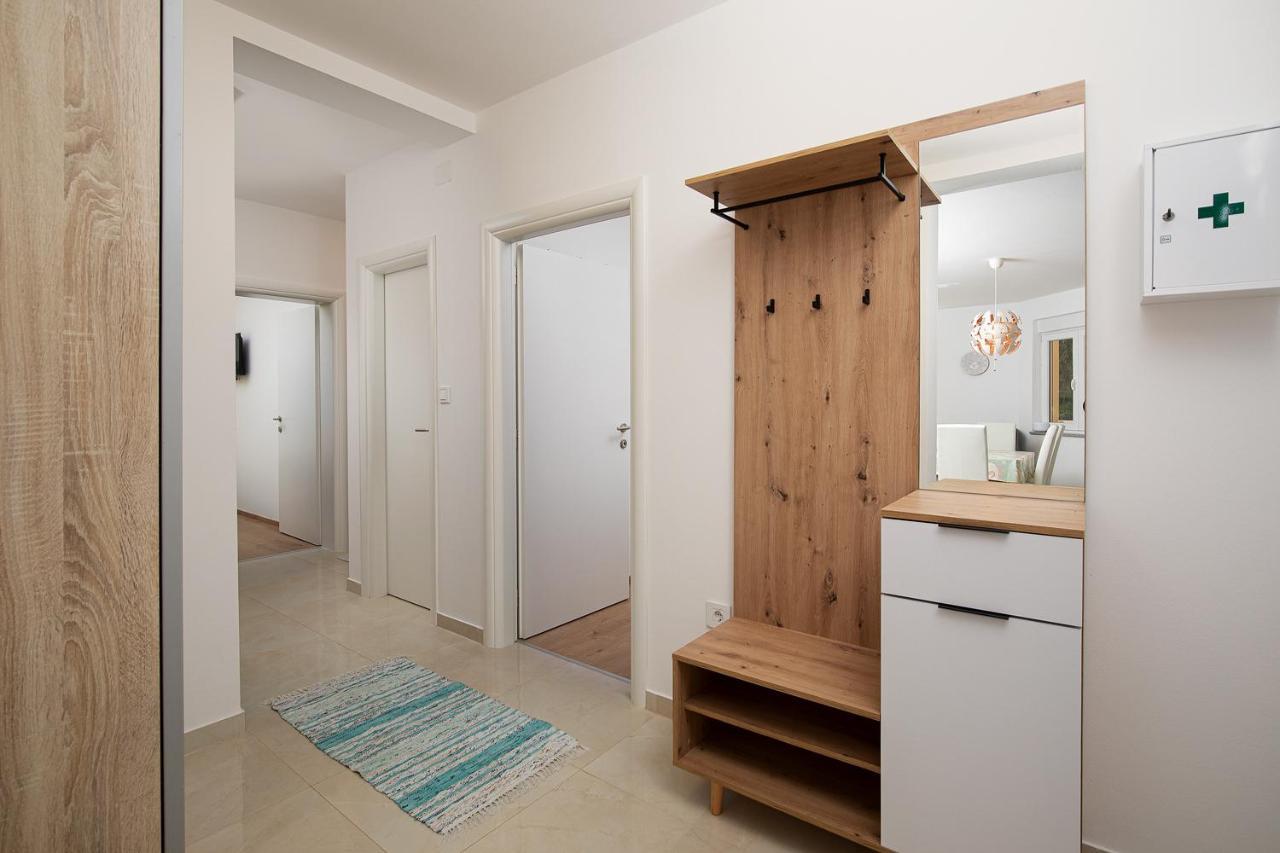 Apartment J&E เมดูลิน ภายนอก รูปภาพ