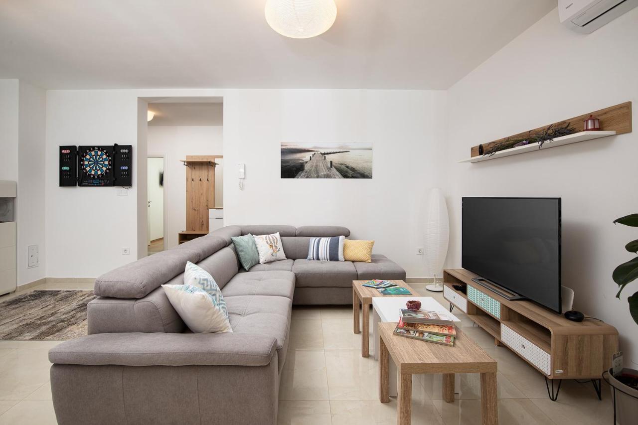 Apartment J&E เมดูลิน ภายนอก รูปภาพ